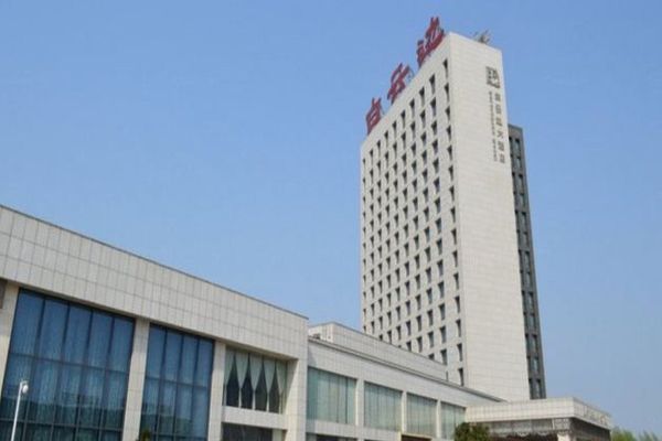 Baiyunbian Hotel (Jingzhou)